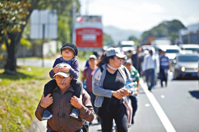 為堵截中美洲非法入境潮,特朗普稱會增兵。路透社 為堵截中美洲非法入境潮,特朗普稱會增兵。路透社
