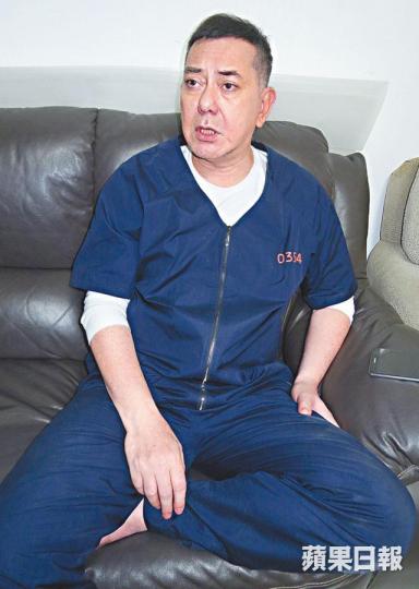 黃秋生昨日為藍潔瑛抱不平,扯火鬧台灣製作人周遊欺人太甚。藍潔瑛日前在獨居的赤柱寓所猝逝。《半》劇製作人周遊聲稱藍潔瑛是她最怕的演員。資料圖片藍潔瑛(右)在台劇《半生緣一世情》的演出令人懷念。秋生前晚大讚新片《淪落人》女拍檔Crisel Consunji(右二)聰明。 黃秋生昨日為藍潔瑛抱不平,扯火鬧台灣製作人周遊欺人太甚。藍潔瑛日前在獨居的赤柱寓所猝逝。《半》劇製作人周遊聲稱藍潔瑛是她最怕的演員。資料圖片藍潔瑛(右)在台劇《半生緣一世情》的演出令人懷念。秋生前晚大讚新片《淪落人》女拍檔Crisel Consunji(右二)聰明。