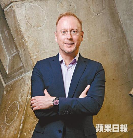 大館總監簡寧天突稱為講座重新提供場地。