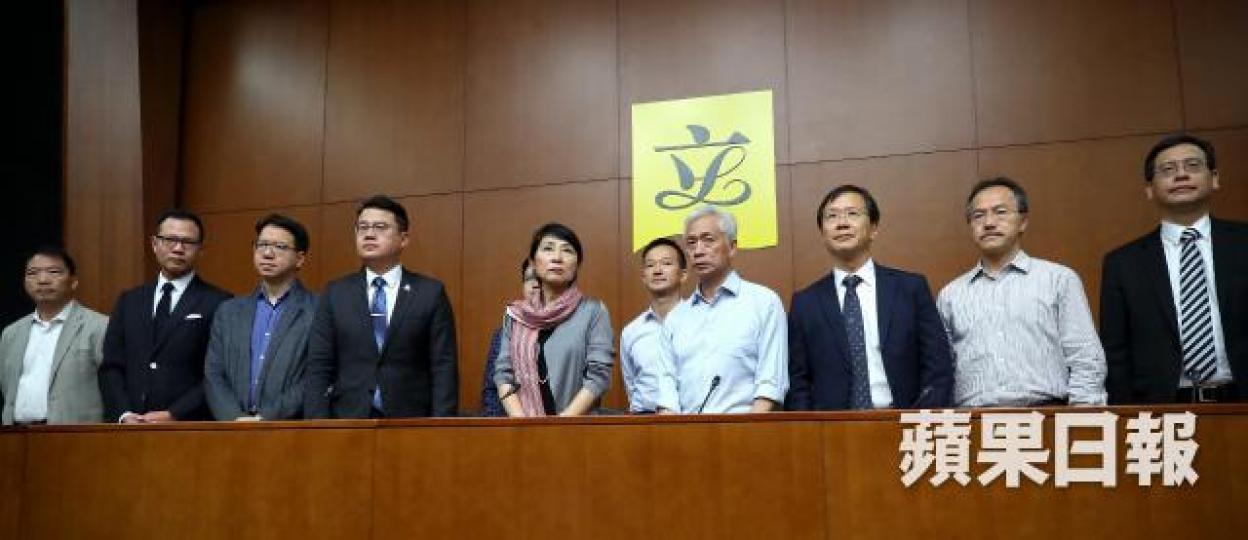 民主派議員對馬凱被拒入境一事表示強烈抗議。