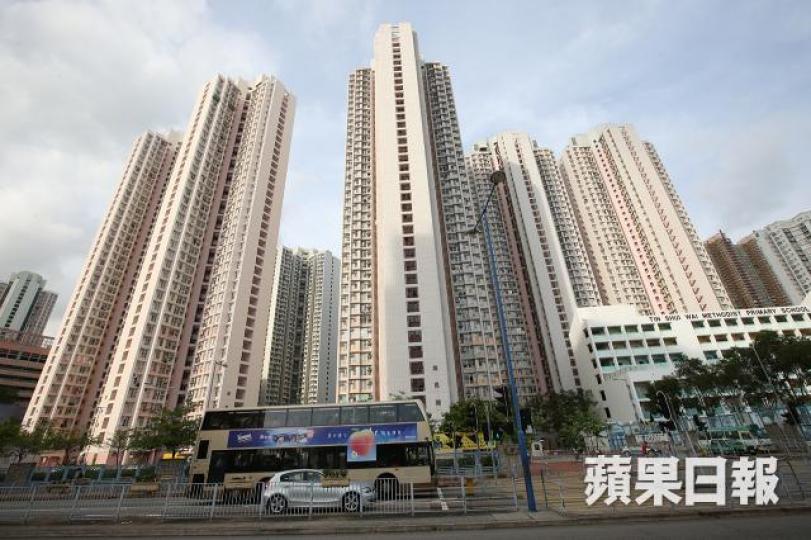 天水圍天頌苑一個兩房單位由白居二買家以未補地價280萬元買入。資料圖片 天水圍天頌苑一個兩房單位由白居二買家以未補地價280萬元買入。資料圖片
