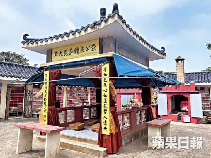 海會靈塔為金庸舉行荼毘大典。 海會靈塔為金庸舉行荼毘大典。