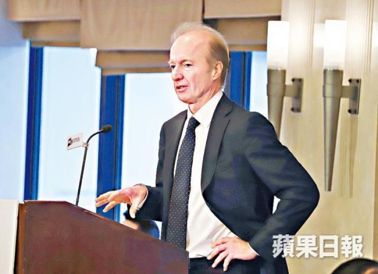 證監會行政總裁歐達禮昨日到證券及投資學會演講。譚德潤攝 證監會行政總裁歐達禮昨日到證券及投資學會演講。譚德潤攝