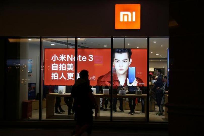 國內的手機生產發展形勢,現時是小米與華為之爭,華為事件有助小米搶佔中下價手機市場!資料圖片 國內的手機生產發展形勢,現時是小米與華為之爭,華為事件有助小米搶佔中下價手機市場!資料圖片