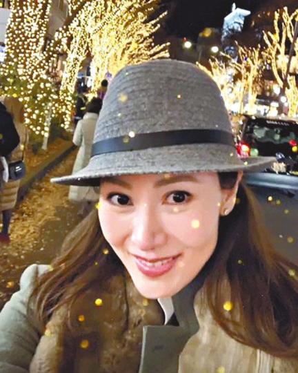 嘉欣日前到日本旅遊,心情似乎不錯。互聯網圖片 嘉欣日前到日本旅遊,心情似乎不錯。互聯網圖片