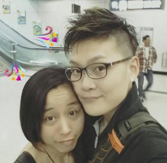 法官指被告馮嘉寶（左）及陳天佑（右）犯案時互相配合，罪責難分。次被告馮嘉寶【囚32月】首被告陳天佑【囚34月】