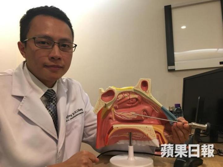 鍾耀基指市民不應輕視口臭問題。 鍾耀基指市民不應輕視口臭問題。