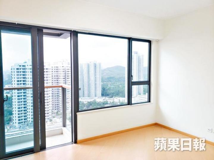 囍逸1座高層D室,開放式戶,實用面積235方呎,叫租1.05萬元。單位處高層,外望開揚樓景及翠綠景。囍逸迷你單位採開放式廚房設計。 囍逸1座高層D室,開放式戶,實用面積235方呎,叫租1.05萬元。單位處高層,外望開揚樓景及翠綠景。囍逸迷你單位採開放式廚房設計。