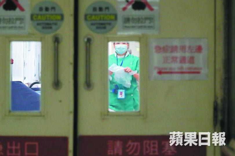 醫管局被指在人手不足下,仍要求大量前線人員到內地上國情班。 醫管局被指在人手不足下,仍要求大量前線人員到內地上國情班。