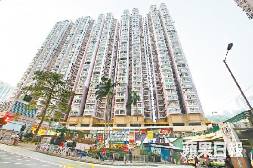 荃灣中心7座中低層F室兩房戶,剛以488萬元沽出。資料圖片 荃灣中心7座中低層F室兩房戶,剛以488萬元沽出。資料圖片