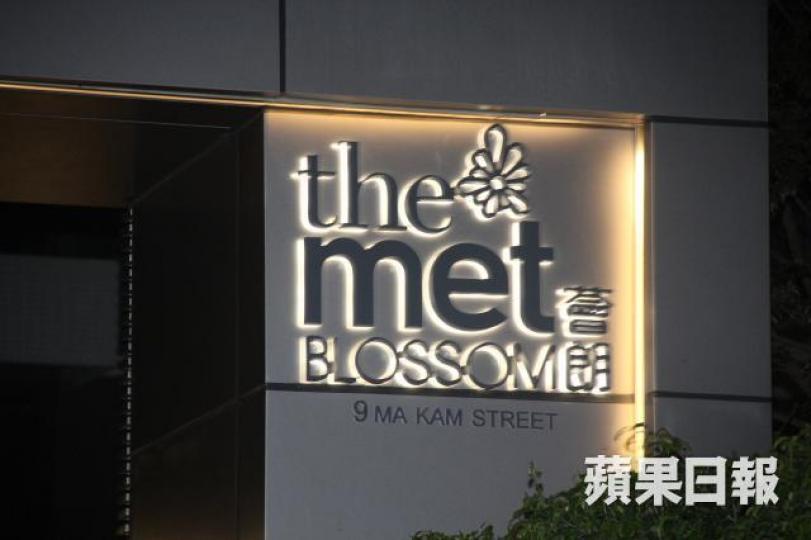 發生雙屍命案的馬鞍山薈朗單位料租售價格均大受影響。 發生雙屍命案的馬鞍山薈朗單位料租售價格均大受影響。