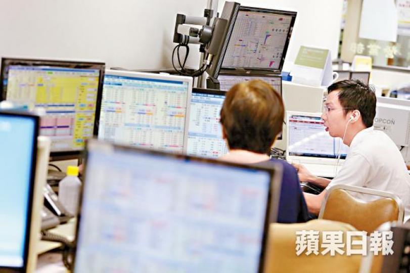 專家提醒港股1月的強勁升勢或只屬大反彈,股民宜小心。資料圖片 專家提醒港股1月的強勁升勢或只屬大反彈,股民宜小心。資料圖片