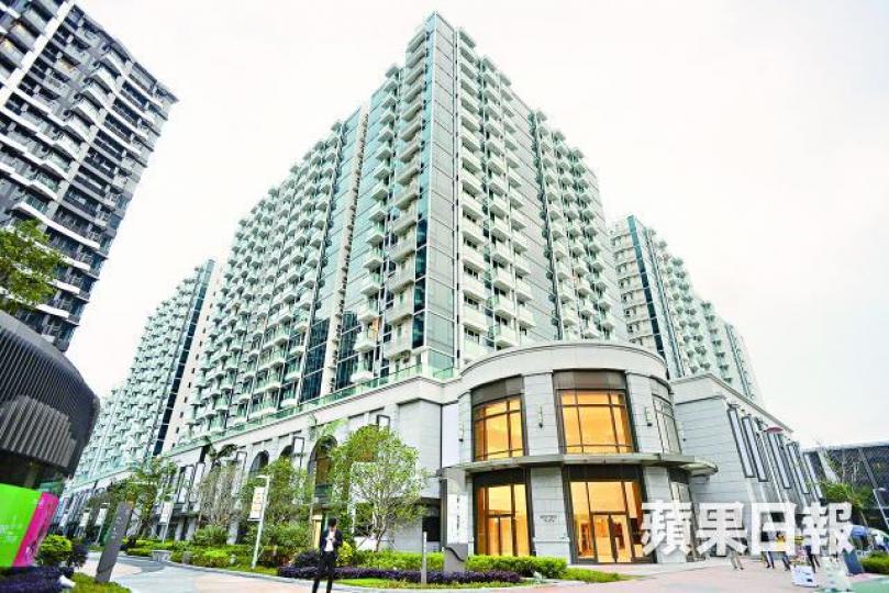 Monterey上月透過內部轉讓售出的6幢洋房均已終止交易。 Monterey上月透過內部轉讓售出的6幢洋房均已終止交易。
