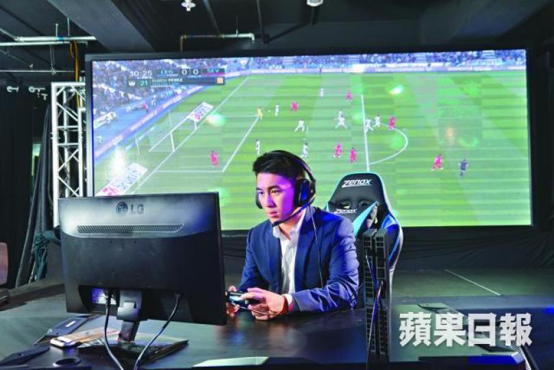 何猷君熱愛打機,現時更成為手遊公司首席營銷官。 何猷君熱愛打機,現時更成為手遊公司首席營銷官。