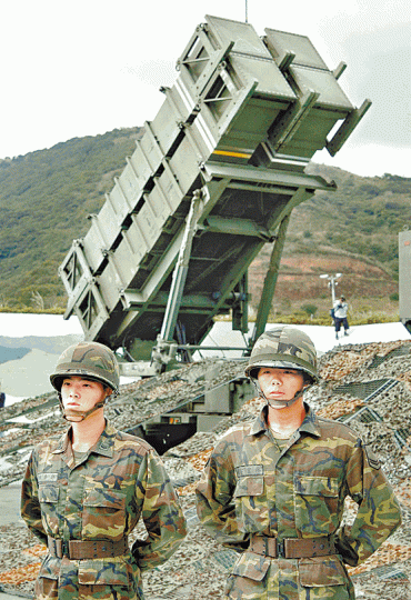 台灣向美採購愛國者導彈防禦系統,以反制解放軍彈道導彈的威脅。資料圖片 台灣向美採購愛國者導彈防禦系統,以反制解放軍彈道導彈的威脅。資料圖片