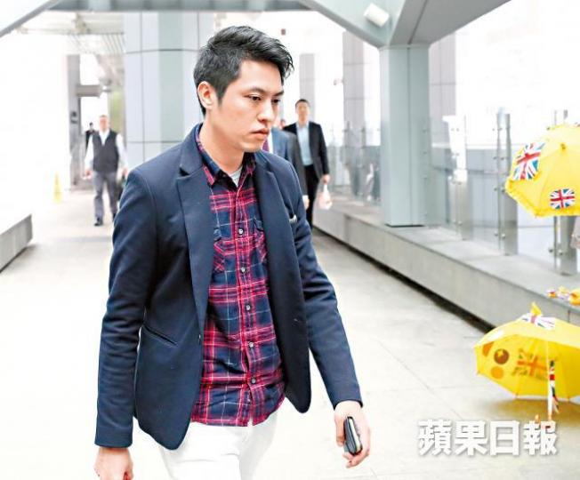 死者兒子丁加偉昨出庭作供。 死者兒子丁加偉昨出庭作供。