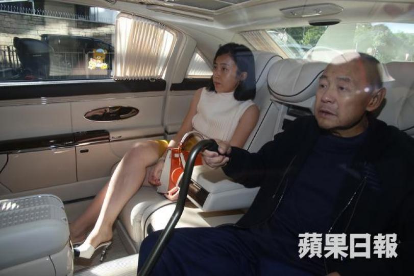 甘比及劉鑾雄。資料圖片