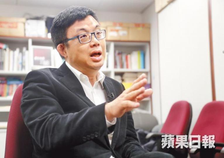 涂謹申修例後,即使嫌疑人途經香港轉機都可被移交,隨時發生更多「孟晚舟事件」。圖為孟晚舟1月在加拿大法院出席聆訊。 涂謹申修例後,即使嫌疑人途經香港轉機都可被移交,隨時發生更多「孟晚舟事件」。圖為孟晚舟1月在加拿大法院出席聆訊。