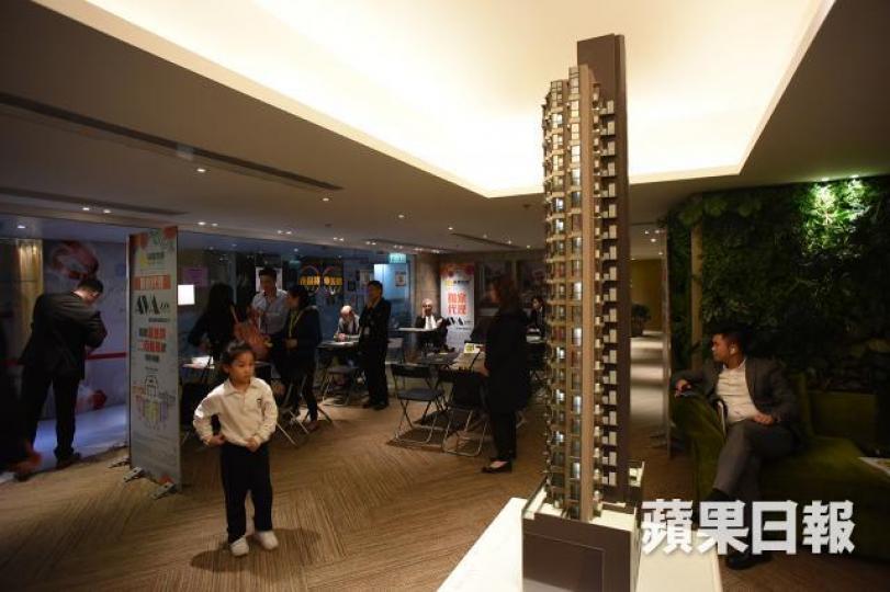 AVA 228加價加。 AVA 228加價加。