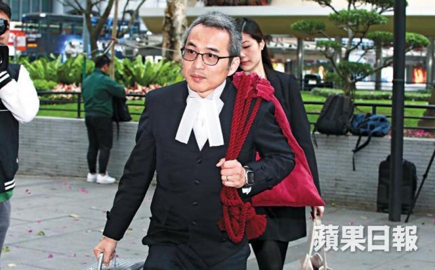 律政司刑事檢控專員梁卓然昨指只要犯罪過程中使用電腦,即牽涉不誠實取用電腦罪。李家皓攝 律政司刑事檢控專員梁卓然昨指只要犯罪過程中使用電腦,即牽涉不誠實取用電腦罪。李家皓攝