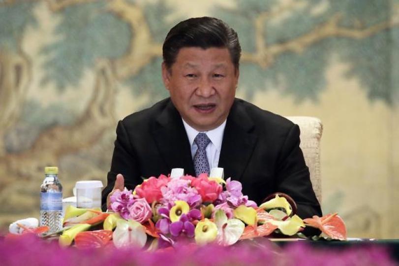 習近平上周五突開腔撐金融為核心競爭力,周一A股即迎來瘋牛,狂升5%。 資料圖片 習近平上周五突開腔撐金融為核心競爭力,周一A股即迎來瘋牛,狂升5%。 資料圖片