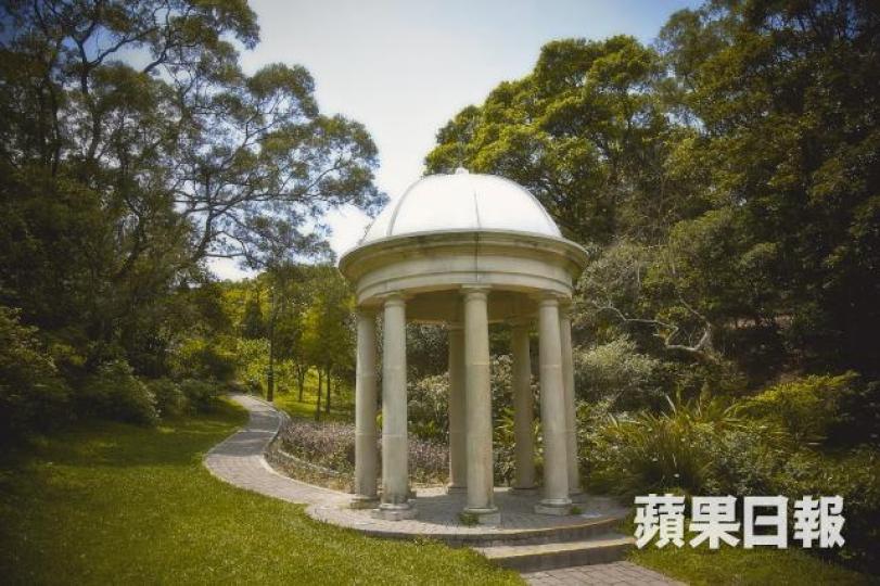 「慢行法」可在較寧靜及和暖的環境如公園進行。資料圖片
「慢行法」可在較寧靜及和暖的環境如公園進行。資料圖片