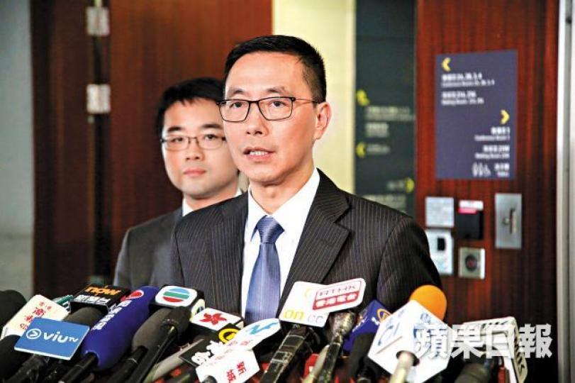 楊潤雄指會聽取不同持份者意見，才作最後決定。何建忠攝升中派位「自行分配學位」及「統一派位」於每年7月初同步公佈結果。資料圖片