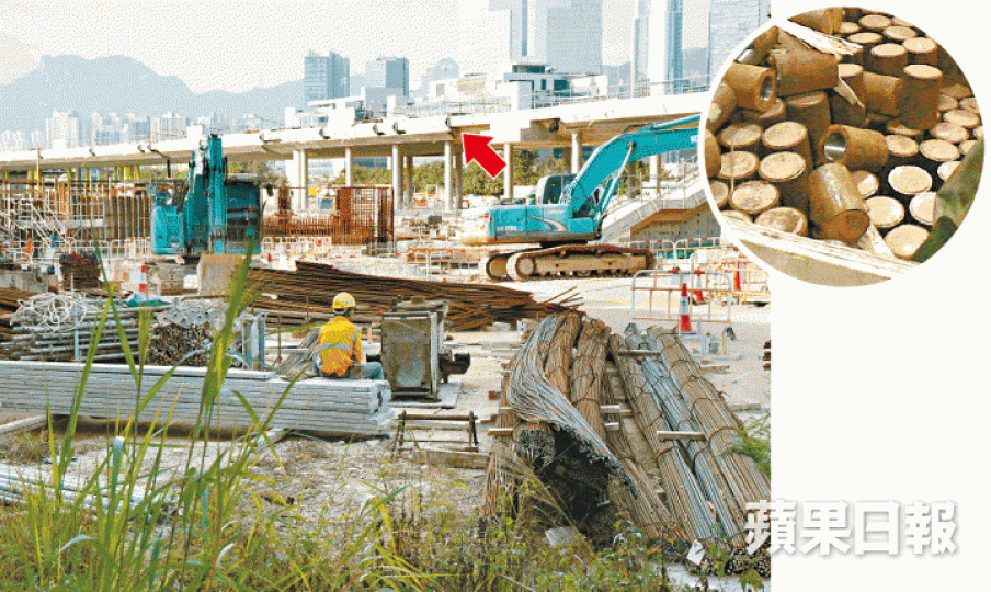 300個被驗出永久延伸測試不合格的螺絲帽,均裝在高架園景平台(箭嘴示);右圖為高鐵西九站使用的同類型螺絲帽。李錦鏵攝 300個被驗出永久延伸測試不合格的螺絲帽,均裝在高架園景平台(箭嘴示);右圖為高鐵西九站使用的同類型螺絲帽。李錦鏵攝