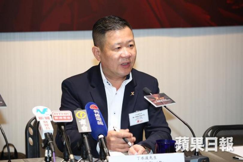 特步主席丁水波。 資料圖片 特步主席丁水波。 資料圖片