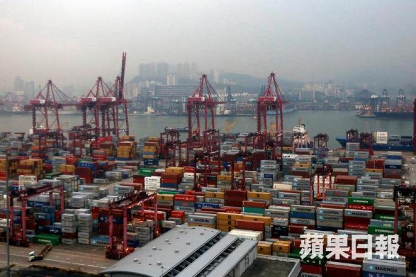 去年第四季港口貨物吞吐量按年下跌13%。資料圖片 去年第四季港口貨物吞吐量按年下跌13%。資料圖片