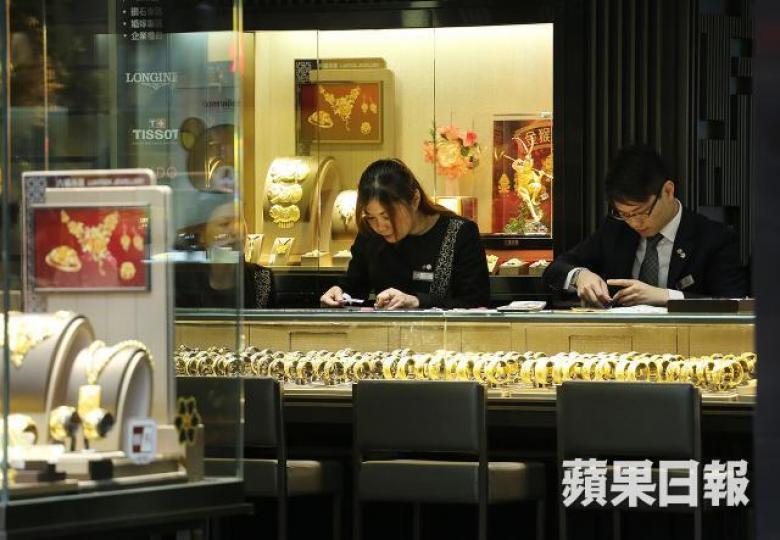 本港1月零售業總銷貨價值481億元,上升7.1%。 本港1月零售業總銷貨價值481億元,上升7.1%。