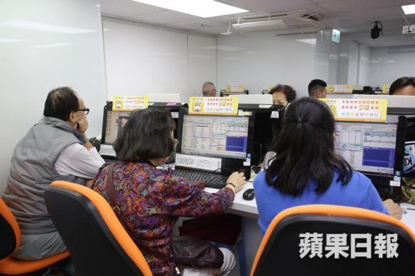 最近大市禾雀亂飛,一旦市況變差,會鎖死一部份市場資金。資料圖片 最近大市禾雀亂飛,一旦市況變差,會鎖死一部份市場資金。資料圖片