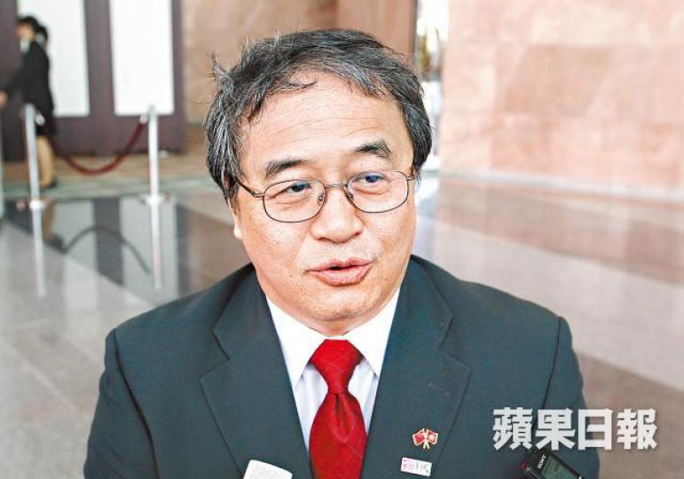 王敏剛隨團到北京準備開會,抱病仍出席兩會會議。 王敏剛隨團到北京準備開會,抱病仍出席兩會會議。