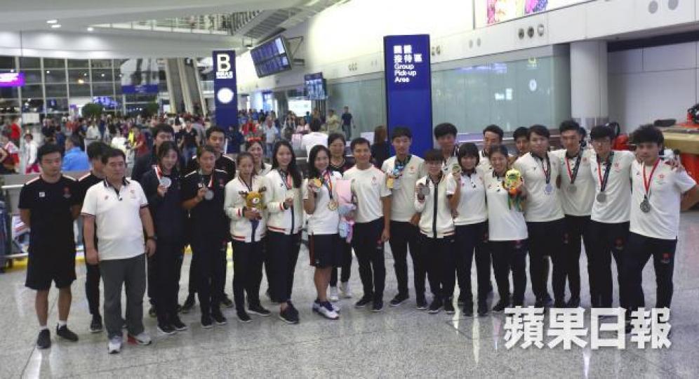筆者指出訓練男女運動員,除了要顧及兩者體能的差異外,還有指導及相處方式上的差異。資料圖片 筆者指出訓練男女運動員,除了要顧及兩者體能的差異外,還有指導及相處方式上的差異。資料圖片