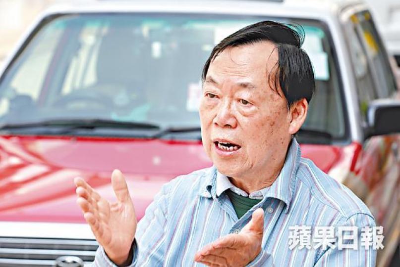 汽車交通運輸業總工會理事杜燊棠認為，的士司機老化與長者津貼太少有關。李家皓攝