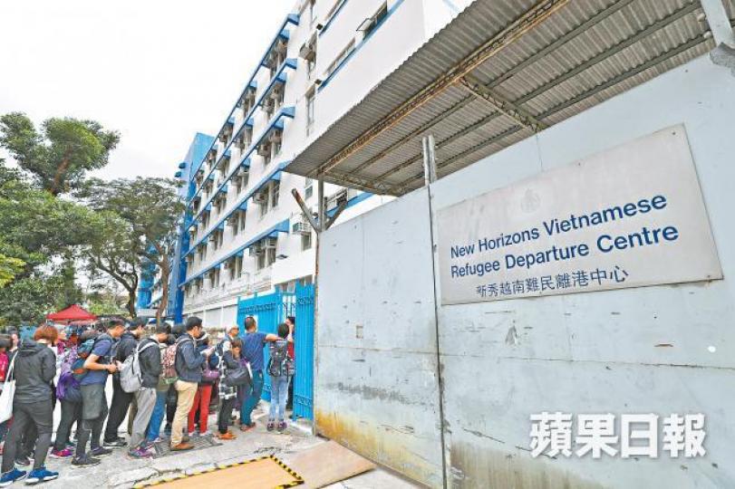 難民營1998年關閉，遺址空置至今，昨開放讓市民參觀。