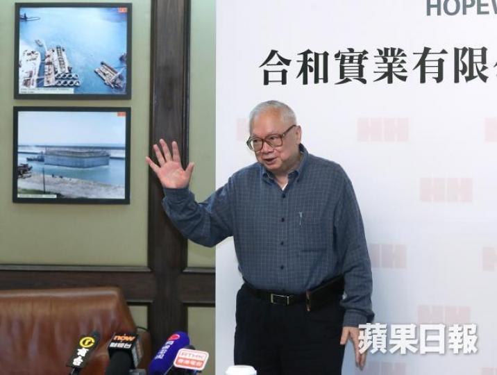 工程師出身的胡應湘,對建築有一份堅持,為了兩個項目,與政府周旋幾十年。 資料圖片 工程師出身的胡應湘,對建築有一份堅持,為了兩個項目,與政府周旋幾十年。 資料圖片