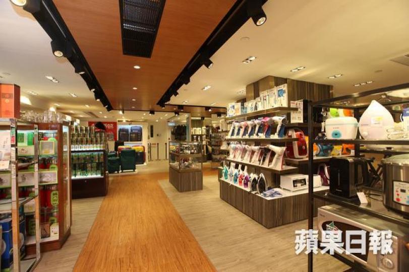 先施擬以五供三供股,每股0.26元。資料圖片 先施擬以五供三供股,每股0.26元。資料圖片
