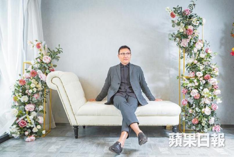 對於愛情,潘燦良認為沒有一種刻板的演繹方式。潘燦良與蘇玉華相戀多年,兩人曾一同演出舞台劇《謊言》。 對於愛情,潘燦良認為沒有一種刻板的演繹方式。潘燦良與蘇玉華相戀多年,兩人曾一同演出舞台劇《謊言》。