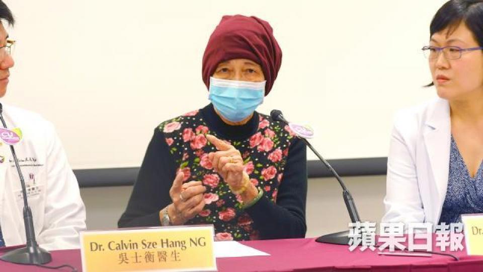 陳女士(中)接受新技術治肺癌,翌日已出院。梁志永攝 陳女士(中)接受新技術治肺癌,翌日已出院。梁志永攝
