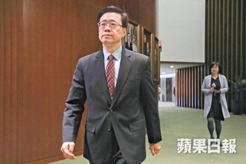 李家超指修例會將個案方式移交與長期協定明確分開。 李家超指修例會將個案方式移交與長期協定明確分開。