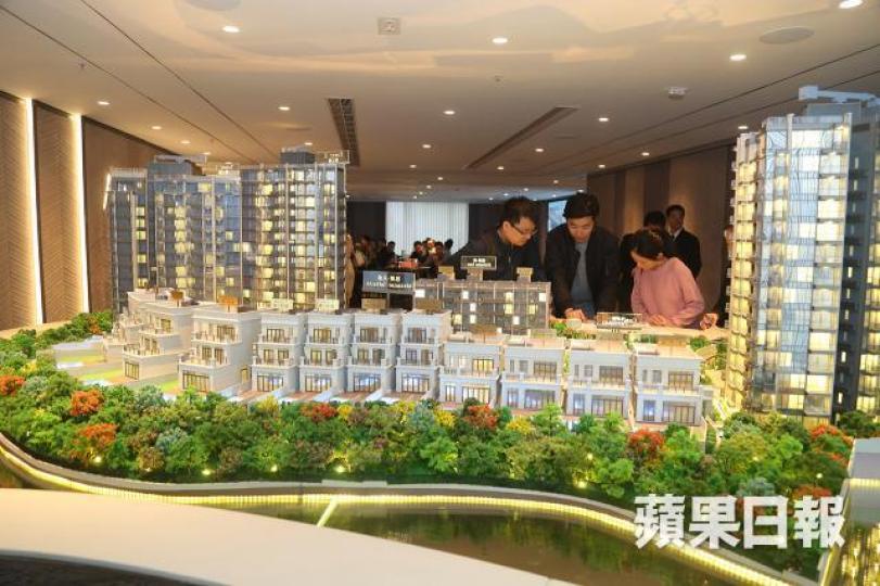 政府一旦加重發展商空置稅的罰則,最差的結果是,發展商將空置稅轉嫁到樓價上。 資料圖片 政府一旦加重發展商空置稅的罰則,最差的結果是,發展商將空置稅轉嫁到樓價上。 資料圖片