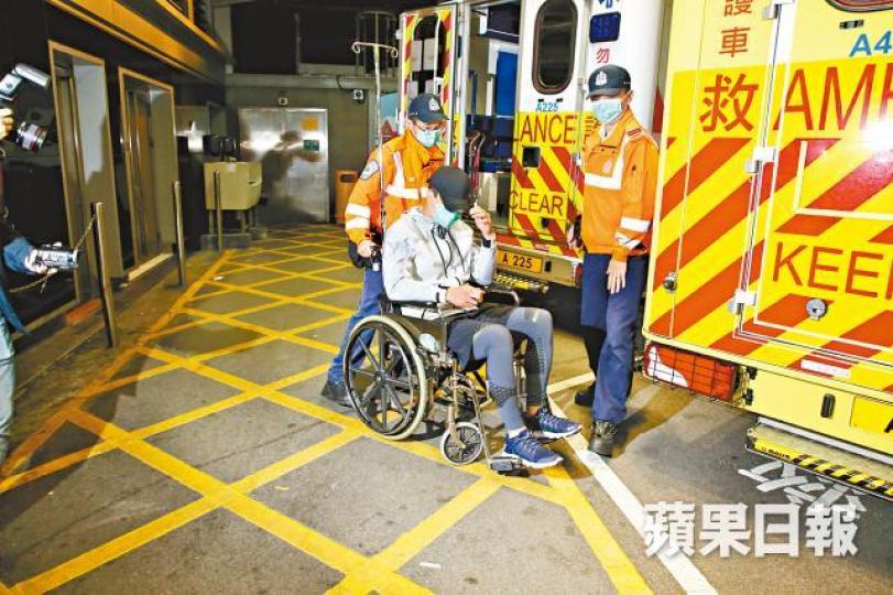昨晨郭子豪被捕後報稱不適送院治理。江寶龍攝郭子豪身材健碩,曾在健美比賽中奪冠。互聯網 昨晨郭子豪被捕後報稱不適送院治理。江寶龍攝郭子豪身材健碩,曾在健美比賽中奪冠。互聯網
