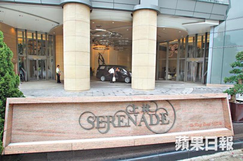 上林一個複式單位剛透過公司轉讓形式以約7,400萬元連車位易手。 上林一個複式單位剛透過公司轉讓形式以約7,400萬元連車位易手。
