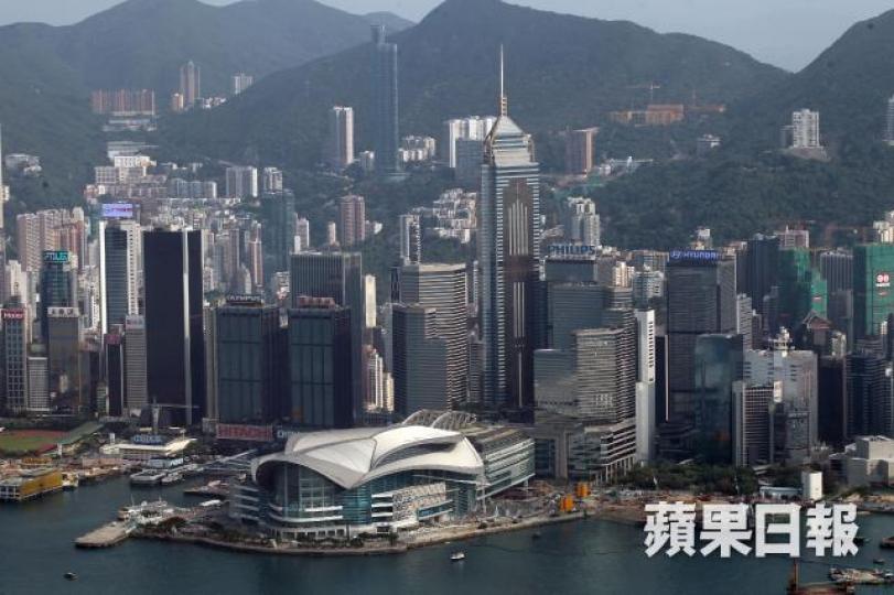 英國政府發表最新一期的香港半年報告書,指香港公民自由、政治自由及高度自治受到削弱。 英國政府發表最新一期的香港半年報告書,指香港公民自由、政治自由及高度自治受到削弱。