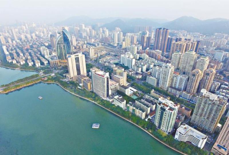 兩名台灣人在廈門擔任社區主任遭罰。 兩名台灣人在廈門擔任社區主任遭罰。