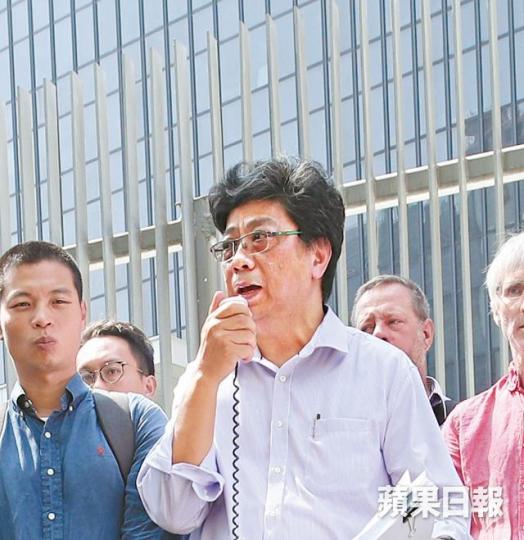 記協主席楊健興直指內地採訪工作向來高危。呂秉權指無論港府如何包裝修例也難令人信服。 記協主席楊健興直指內地採訪工作向來高危。呂秉權指無論港府如何包裝修例也難令人信服。