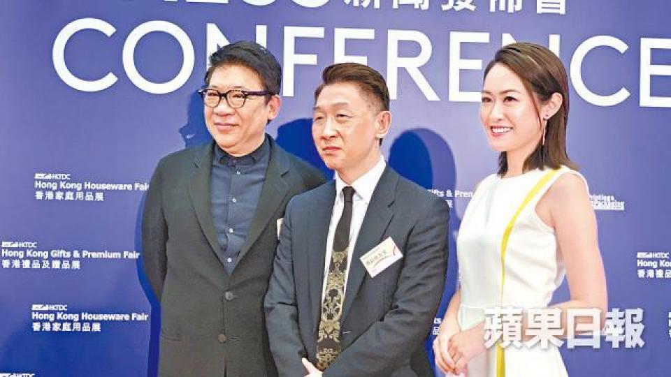 香港出口商會副會長孫騰章(左)表示,貿易戰使本港廠商戰戰兢兢。 香港出口商會副會長孫騰章(左)表示,貿易戰使本港廠商戰戰兢兢。