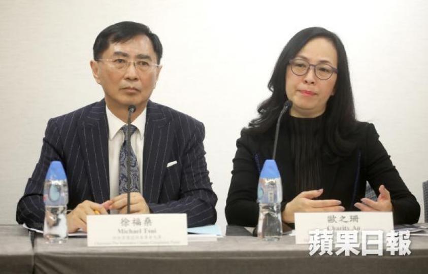 歐之珊(右)建議市民,投保時要盡量向保險公司披露過去病史。 歐之珊(右)建議市民,投保時要盡量向保險公司披露過去病史。
