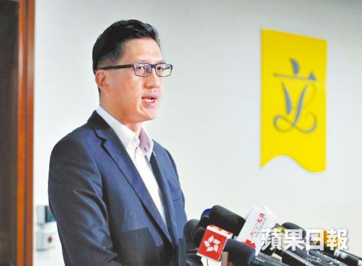 林卓廷認為沙呂小的調查報告沒說服力。朱家駿攝教育局長楊潤雄表示,會確保沙呂小落實改善方案。 林卓廷認為沙呂小的調查報告沒說服力。朱家駿攝教育局長楊潤雄表示,會確保沙呂小落實改善方案。